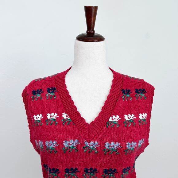 Vintage Red Floral Knit V-Neck Sweater Vest - Picture 2 of 7